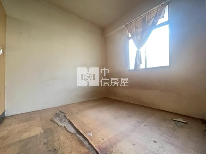 低總價臨路透天房屋室內格局與周邊環境