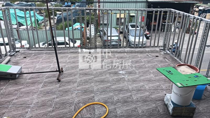 @決心出售.898萬@太平一江橋@店住合一@店面.公司行號.投資自用皆宜房屋室內格局與周邊環境