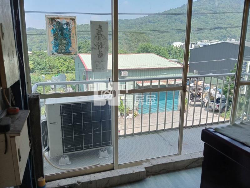 @決心出售.898萬@太平一江橋@店住合一@店面.公司行號.投資自用皆宜房屋室內格局與周邊環境