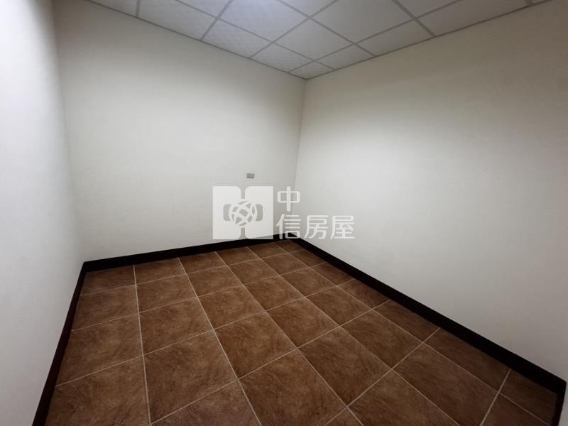 榮光公寓房屋室內格局與周邊環境