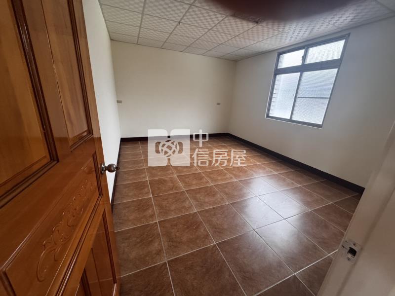 榮光公寓房屋室內格局與周邊環境