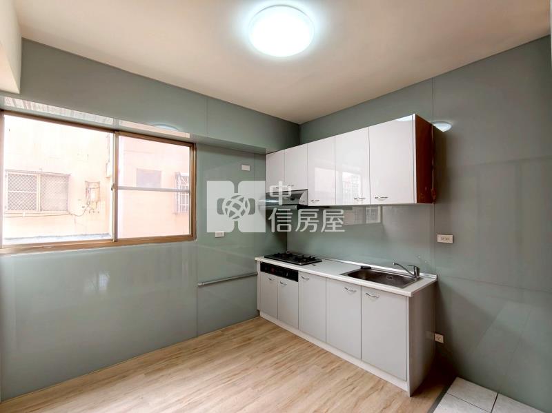 水湳經貿旁富宇新天地三房機上房屋室內格局與周邊環境