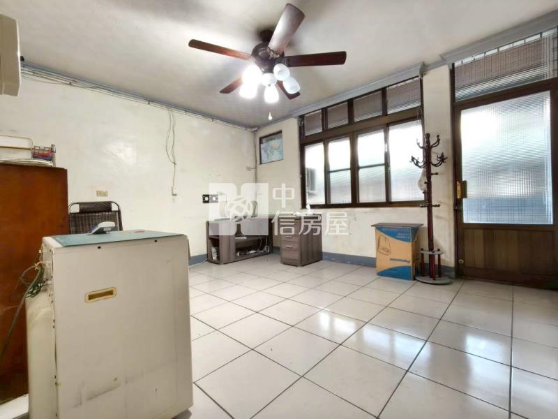 中壢SOGO忠福6房透天房屋室內格局與周邊環境