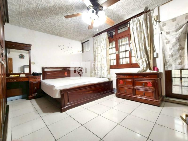 中壢SOGO忠福6房透天房屋室內格局與周邊環境