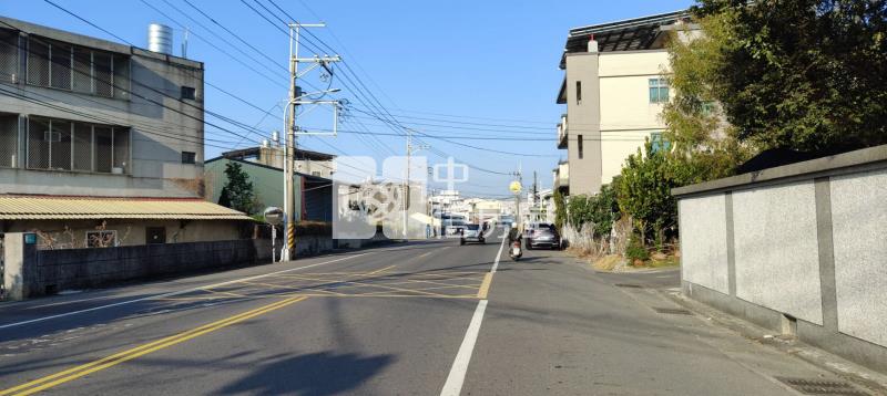 近產業園區必賣小資一般農地房屋室內格局與周邊環境