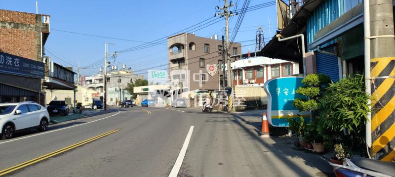 近產業園區必賣小資一般農地房屋室內格局與周邊環境