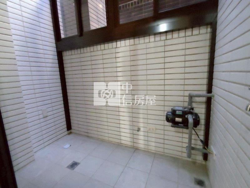 近楊梅交流道雙車位美別墅房屋室內格局與周邊環境