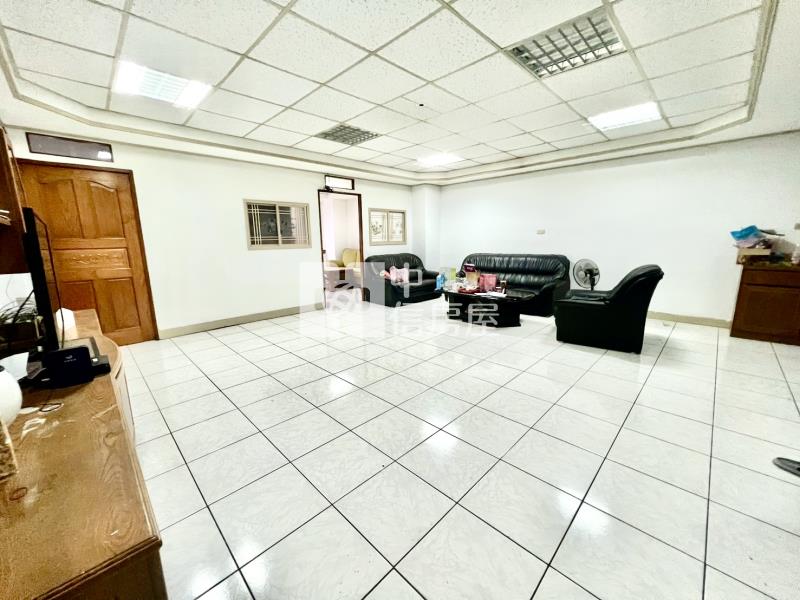 中壢市區、A22、新明市場、超便宜大三房房屋室內格局與周邊環境