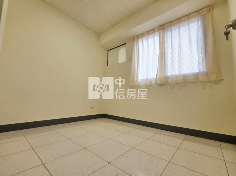 松竹捷運一點利823公園三房附車位房屋室內格局與周邊環境