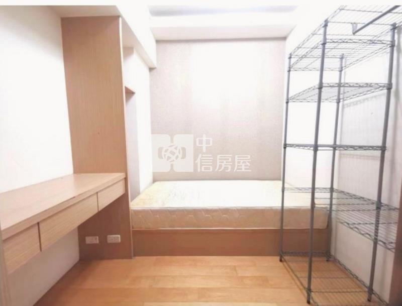 龍安商圈.中路.交流道溫馨優質2房車房屋室內格局與周邊環境