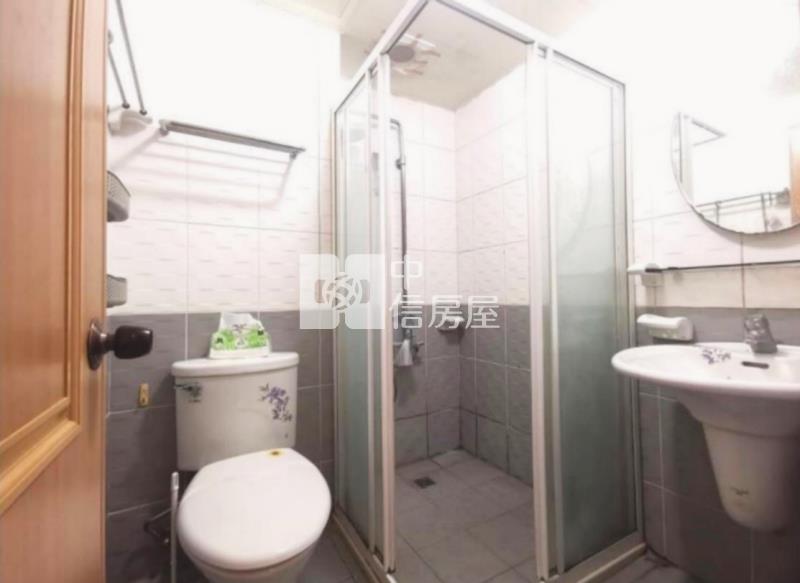 龍安商圈.中路.交流道溫馨優質2房車房屋室內格局與周邊環境