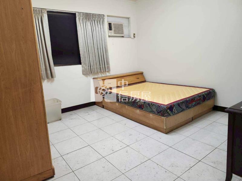 中壢體育園區透店房屋室內格局與周邊環境