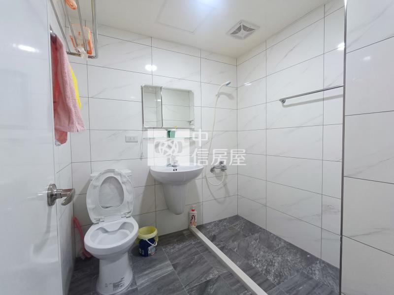 【奔馳】捷運G08-南門大廈-大套房房屋室內格局與周邊環境