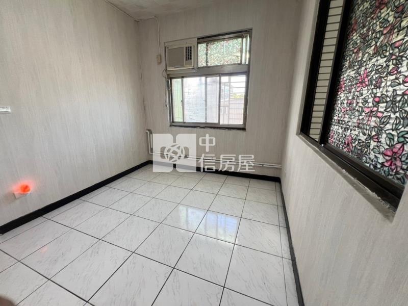 ●登輝亮麗三房房屋室內格局與周邊環境