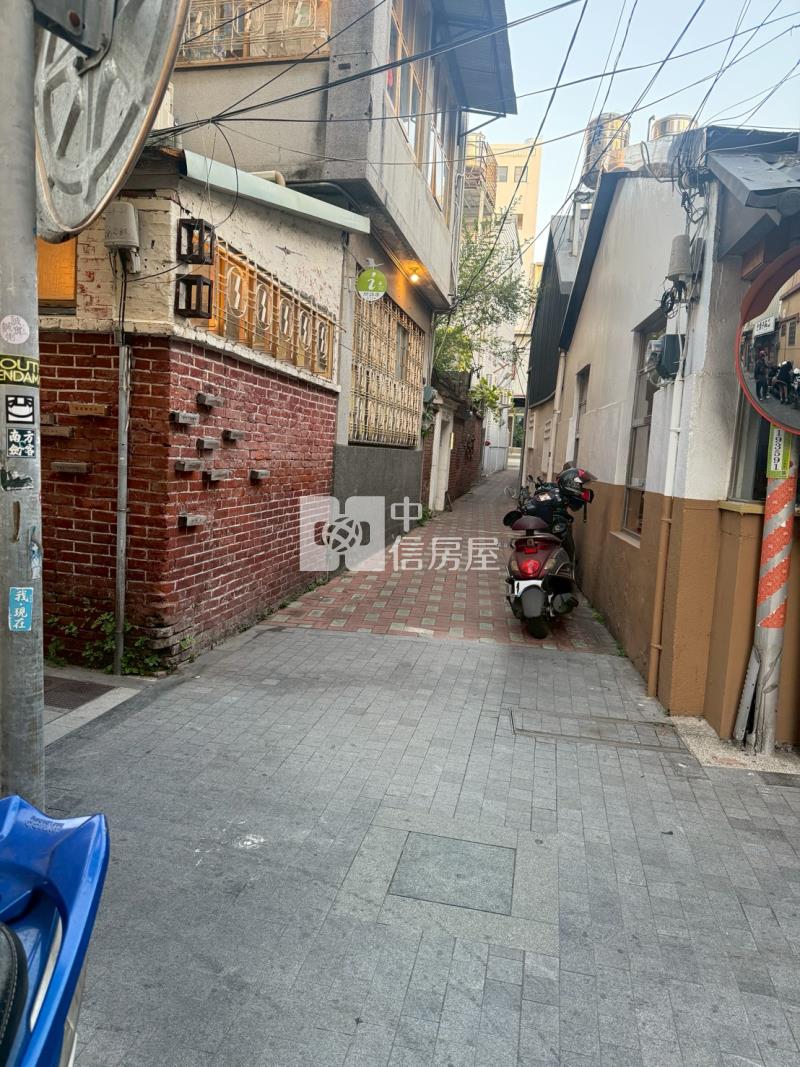 蝸牛巷懷舊古厝地房屋室內格局與周邊環境