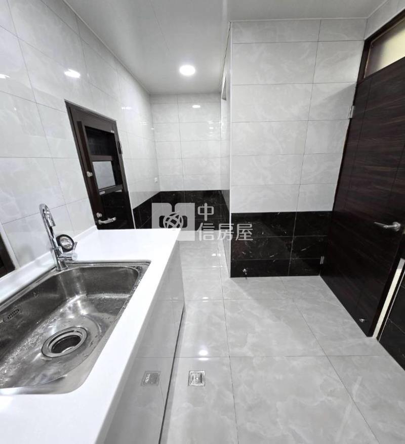 八德重劃區【興仁夜市】超優整新活巷美透天房屋室內格局與周邊環境