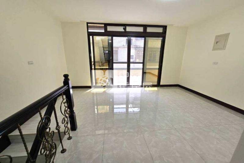 八德重劃區【興仁夜市】超優整新活巷美透天房屋室內格局與周邊環境