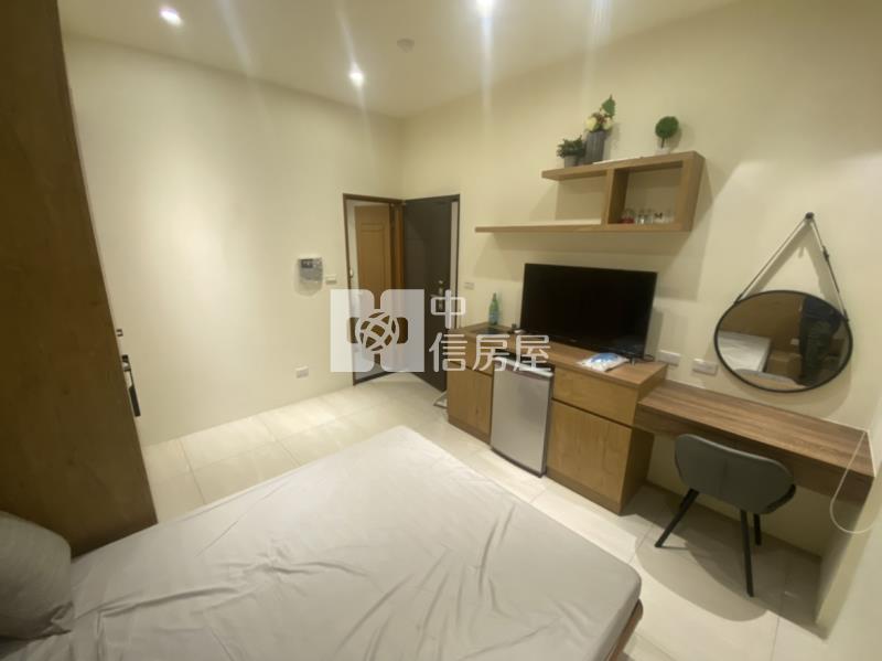 極新中壢後站3套房+車位房屋室內格局與周邊環境