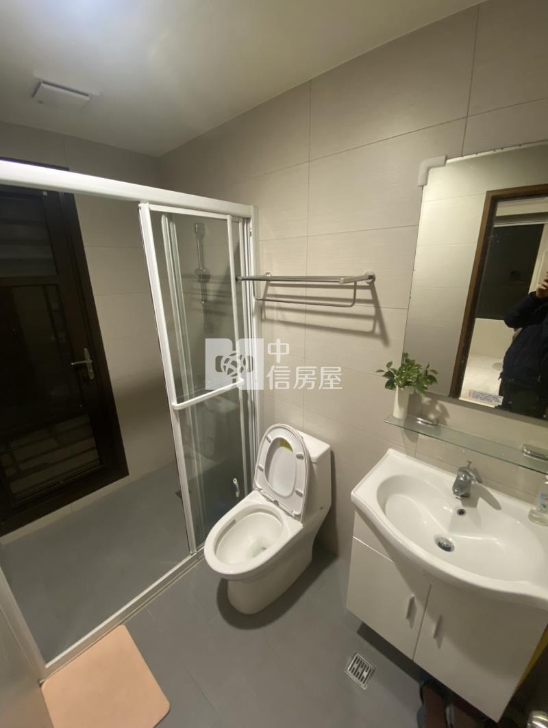 極新中壢後站3套房+車位房屋室內格局與周邊環境