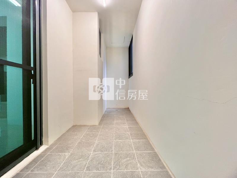 梧棲三井OUTLET捷運藍線旁臨路美別墅房屋室內格局與周邊環境