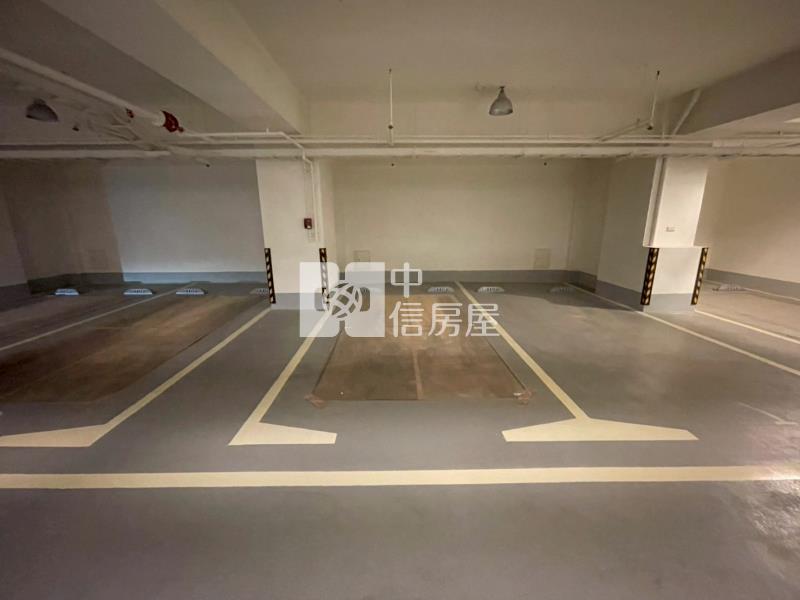 向山學文青平車2房美樓A房屋室內格局與周邊環境