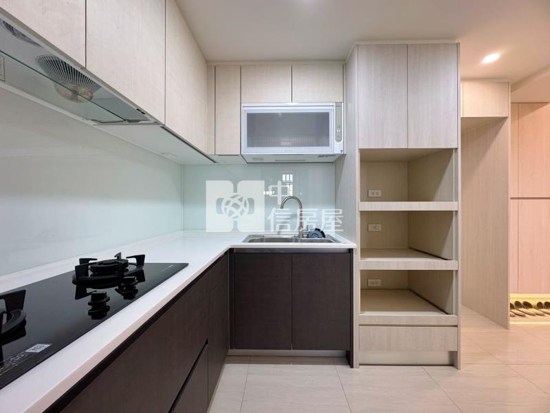 向山學文青平車2房美樓A房屋室內格局與周邊環境