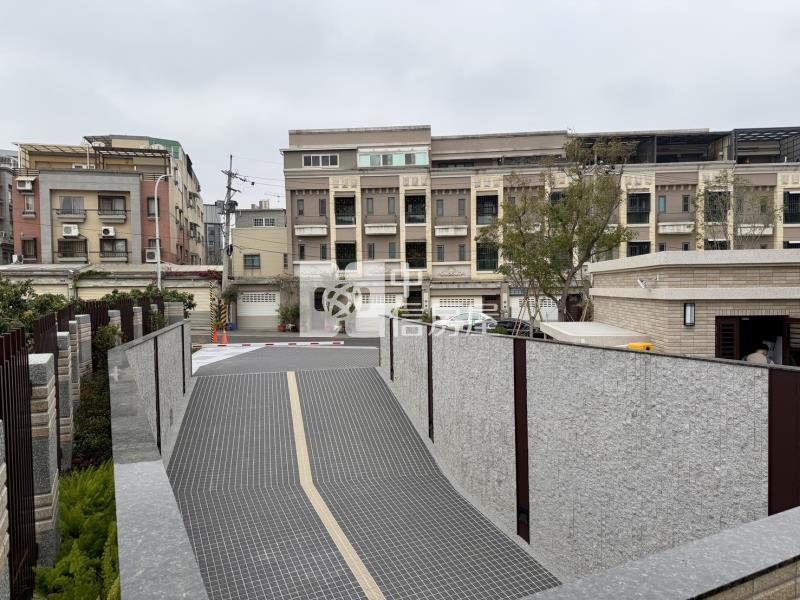 大晶囍三房附車位無限視野全新未住房屋室內格局與周邊環境