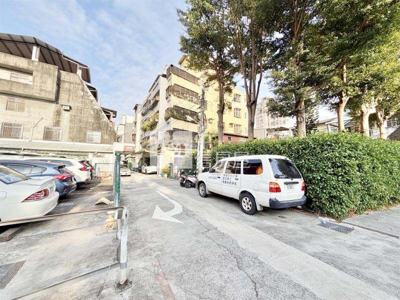 危老改建大地坪透天|教育大學房屋室內格局與周邊環境