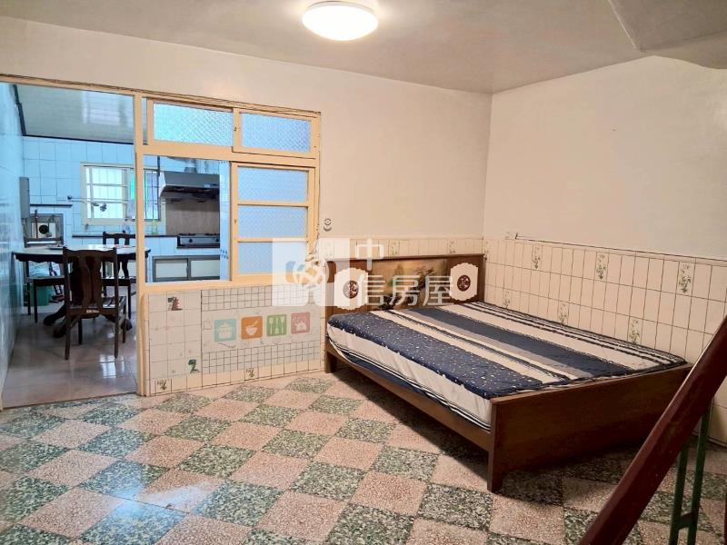 里港全聯透天房屋室內格局與周邊環境