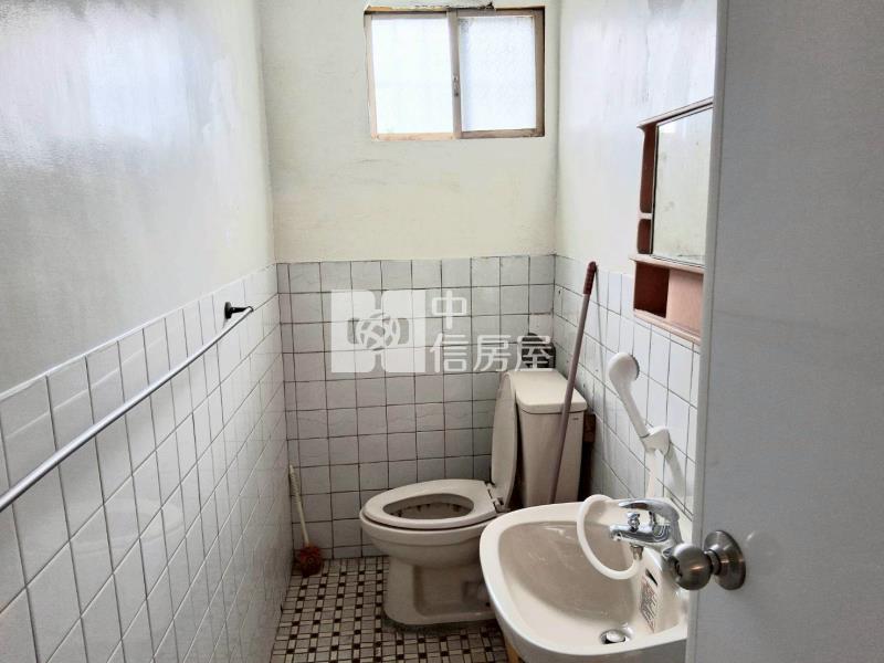 里港全聯透天房屋室內格局與周邊環境