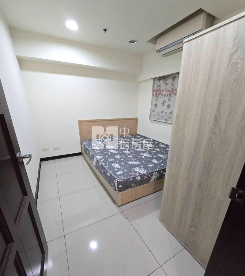 中壢捷運【法國之星】美3房車位電梯大樓房屋室內格局與周邊環境