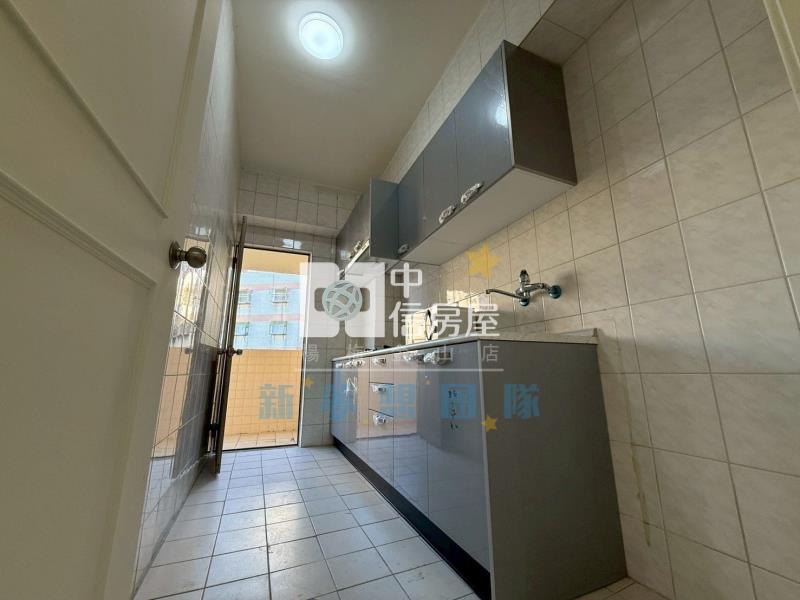 【新夢想】楊明國小5樓美2+1房＋車位房屋室內格局與周邊環境