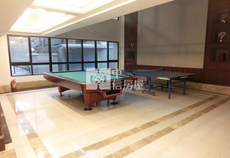 中壢捷運【法國之星】景觀3房大車位電梯大樓房屋室內格局與周邊環境