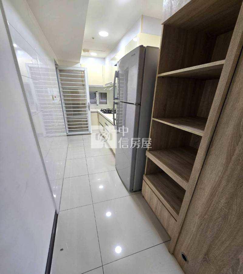 中壢捷運【法國之星】景觀3房大車位電梯大樓房屋室內格局與周邊環境