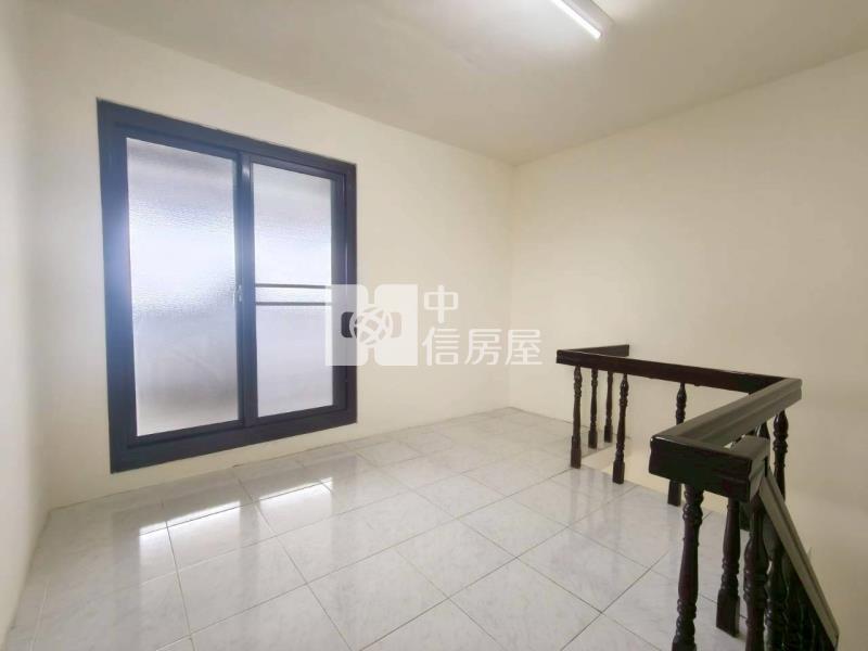 斗六石榴雙車美別墅房屋室內格局與周邊環境