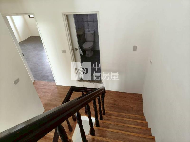 斗六石榴雙車美別墅房屋室內格局與周邊環境