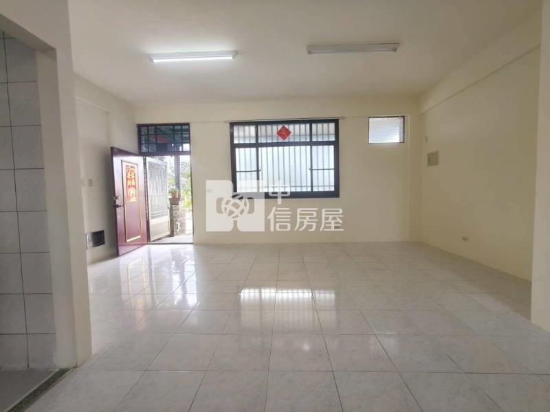 斗六石榴雙車美別墅房屋室內格局與周邊環境