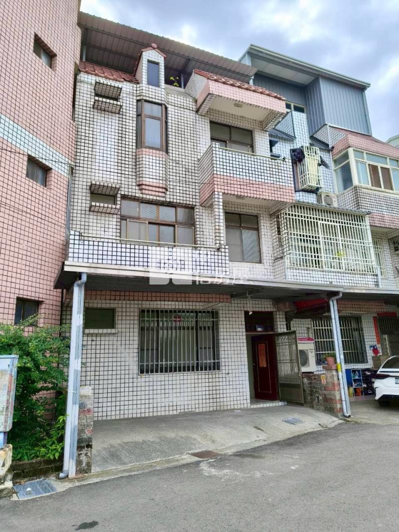 斗六石榴雙車美別墅房屋室內格局與周邊環境