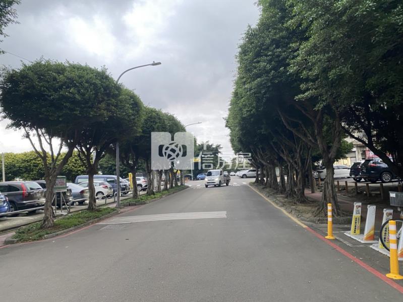 太子鳳凰城捷運電梯美三房房屋室內格局與周邊環境