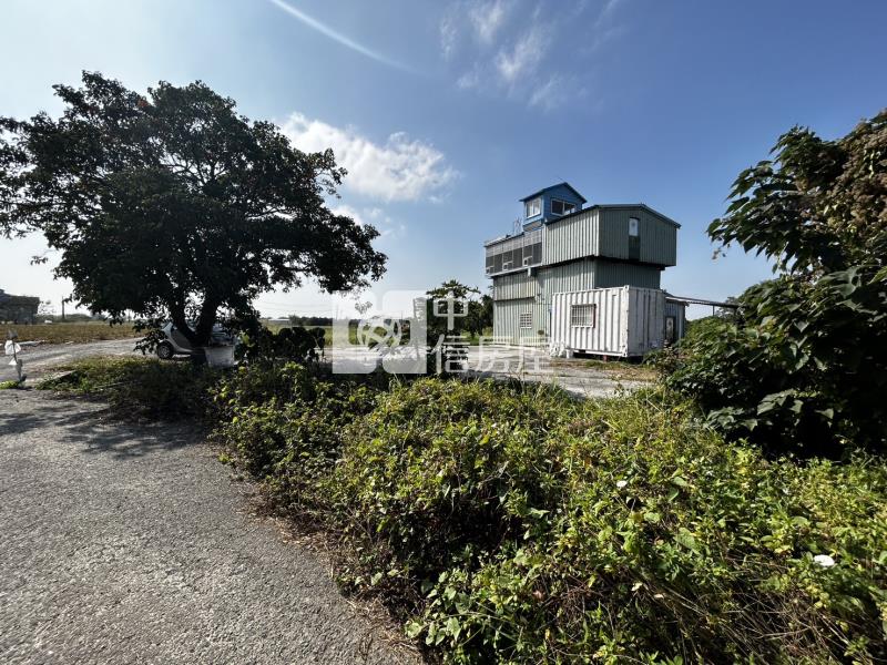 仁德依仁國小方正農地房屋室內格局與周邊環境