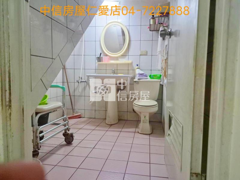 國聖車庫透天房屋室內格局與周邊環境