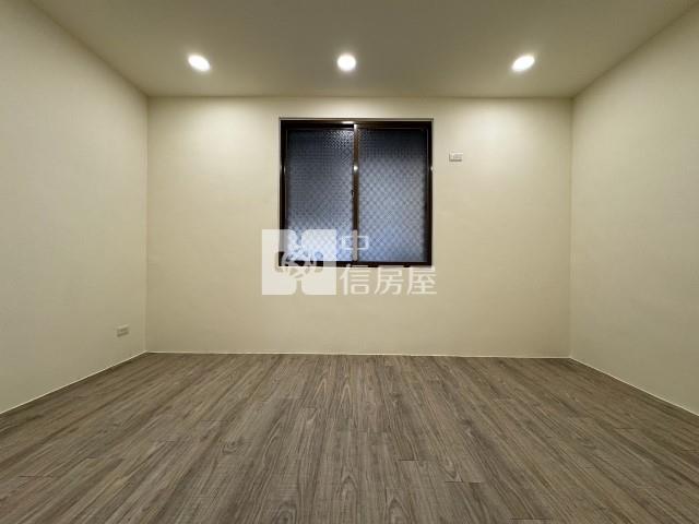 北屯好市多前院別墅房屋室內格局與周邊環境