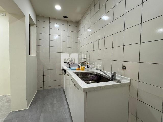 北屯好市多前院別墅房屋室內格局與周邊環境