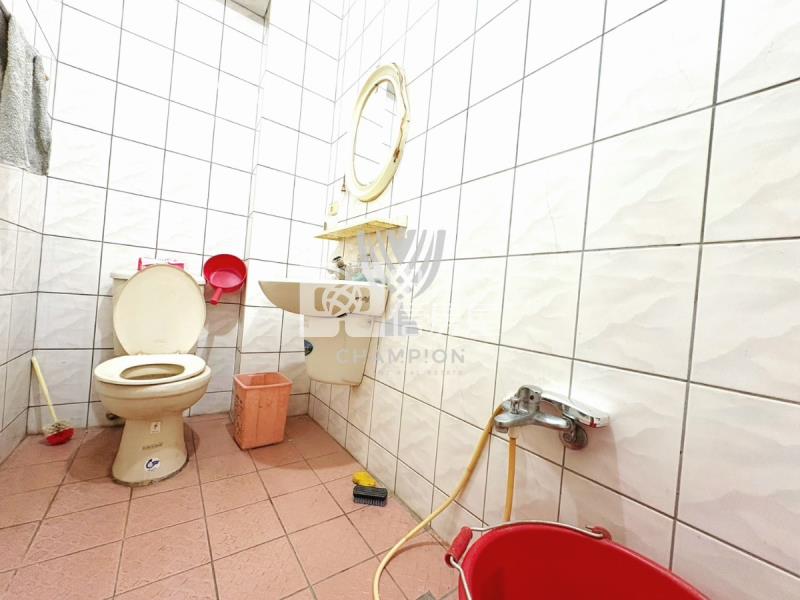 基隆火車站附近三樓公寓(住辦)房屋室內格局與周邊環境