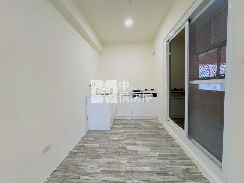 綠園道3房平車B房屋室內格局與周邊環境