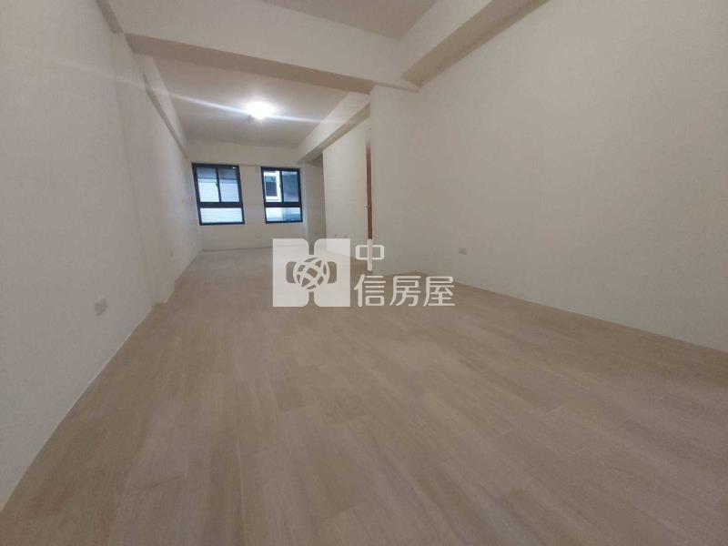 體育園區全新電梯透天房屋室內格局與周邊環境