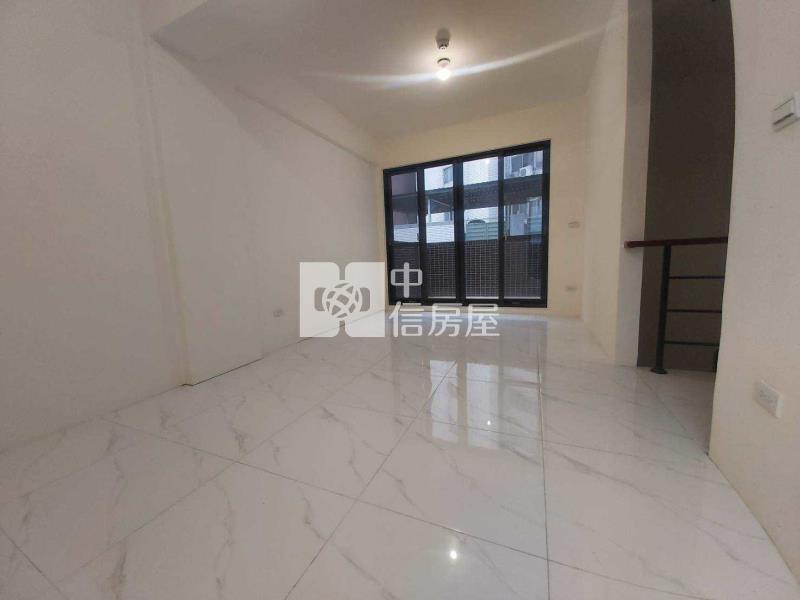 體育園區全新電梯透天房屋室內格局與周邊環境