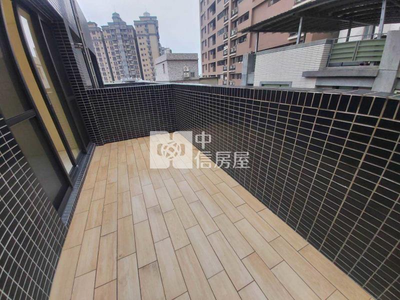 體育園區全新電梯透天房屋室內格局與周邊環境