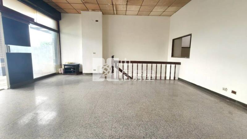 斗六國中旁店住房屋室內格局與周邊環境