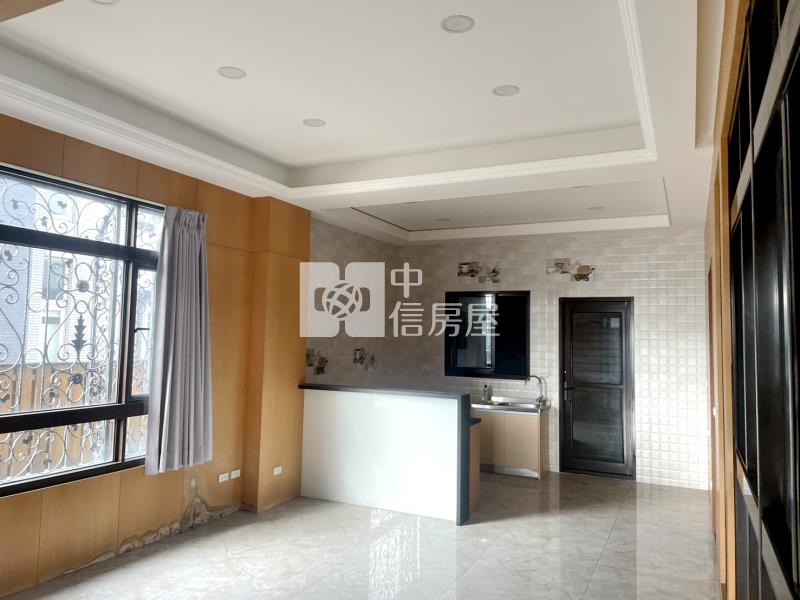 礁溪精湛豪氣電梯農舍房屋室內格局與周邊環境